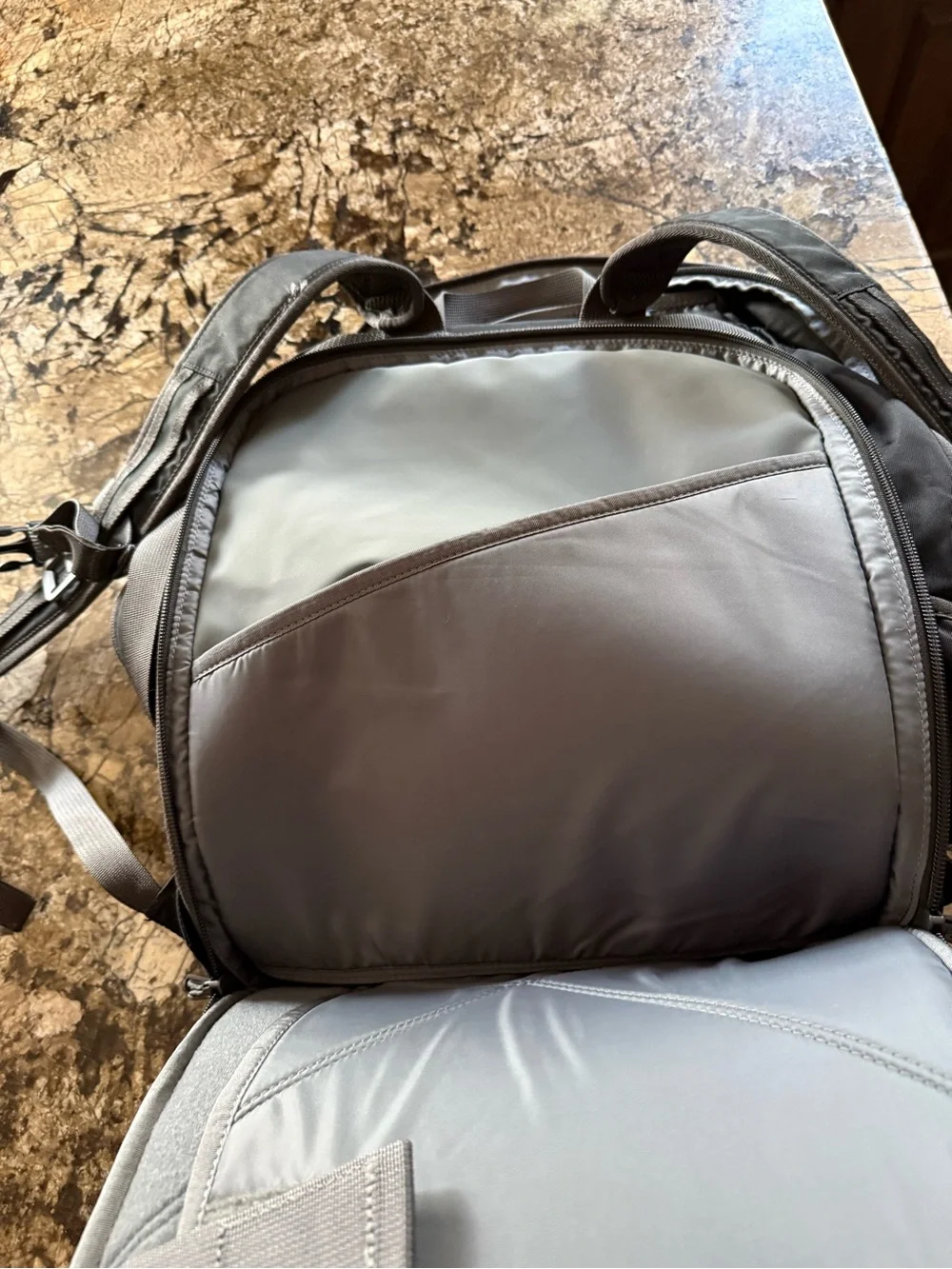 Timbuk2 Uptown Backpack Travel Friendly Laptop Compartment Logo Is M43. Clean.